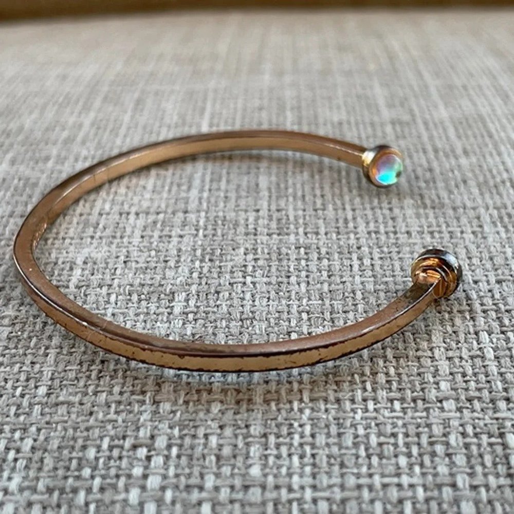 Kendra Scott Bracelet Antique Thin Cuff Wrist Band Bangle Gold Tone Jewelry - Picture 5 of 10